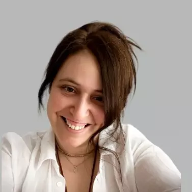 Mónica Neves
